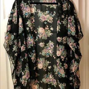 Live 4 Truth Floral Black Kimono